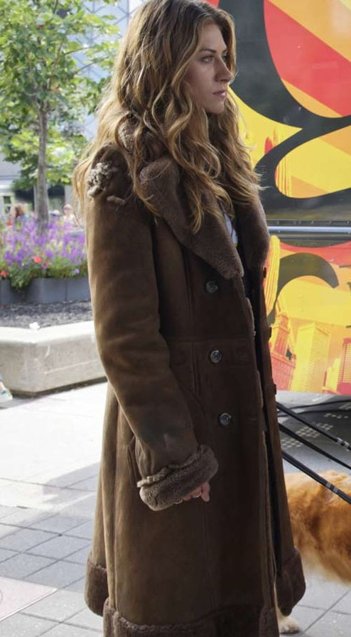 Classic dark shearling coat by TJS for cozy winter warmth in United State Market
