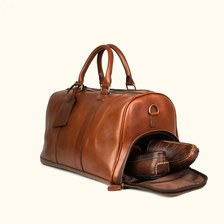 Leather duffel bag with shoe pouch in USA 