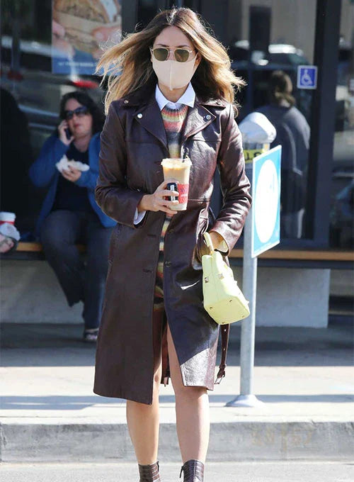 Eiza Gonzalez exudes elegance in a sleek leather trench coat in USA style