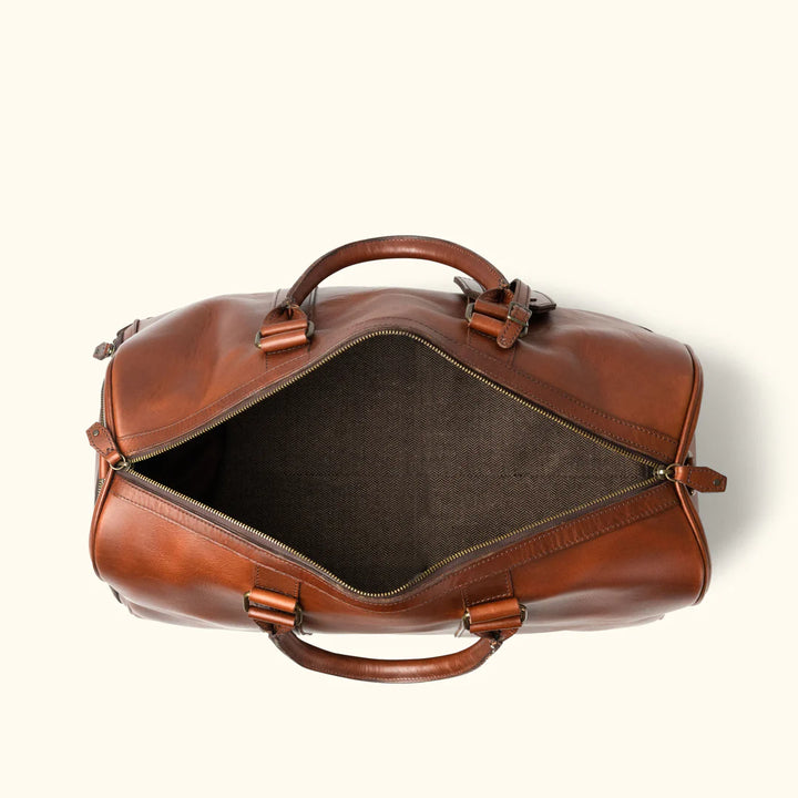 Stylish leather duffel bag for travel with shoe pouch in American style